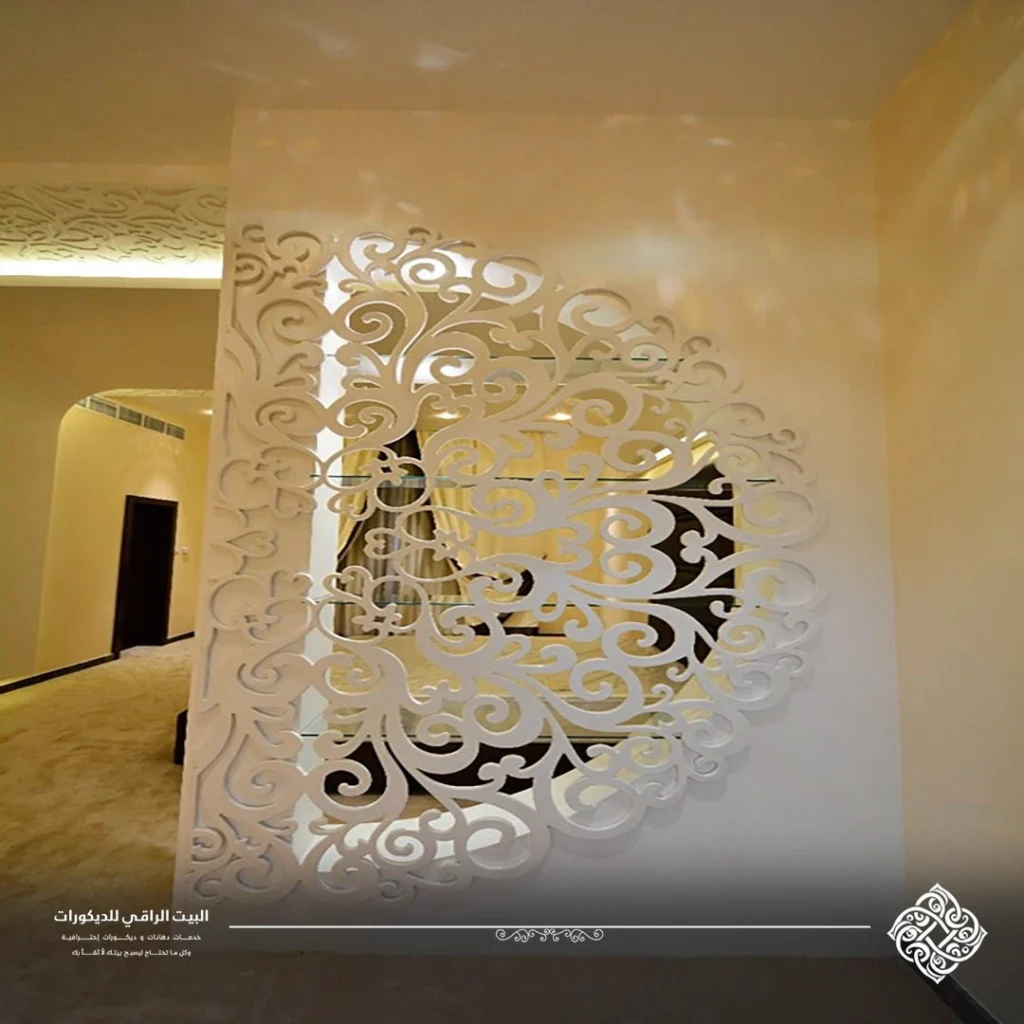 ديكور حفر خشب مكة